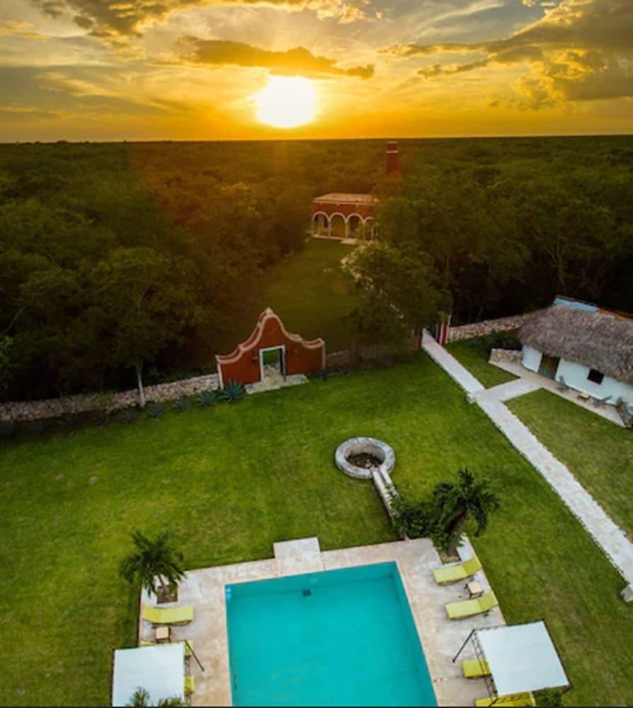Hotel Hacienda Ticum Tixkokob エクステリア 写真